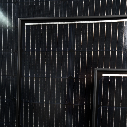 Tuff Terrain 12v 200w Monocrystalline Solar Panel Black - 1400 x 700 x 22mm